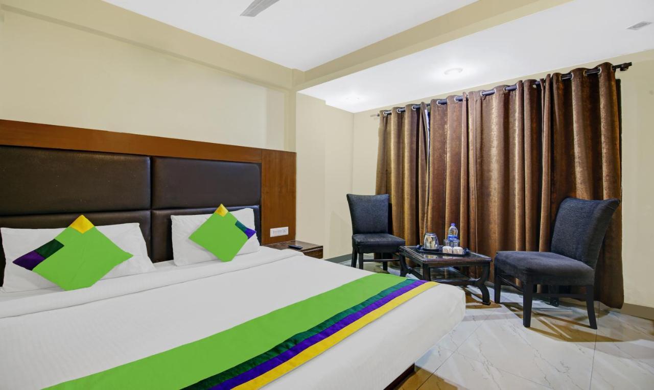 Itsy By Treebo - Howard International Mall Road Mussoorie Exterior foto